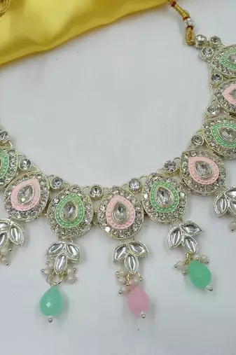 Pink pista set with earrings & maang tikka | kundan & agate stone | lekar gold plating