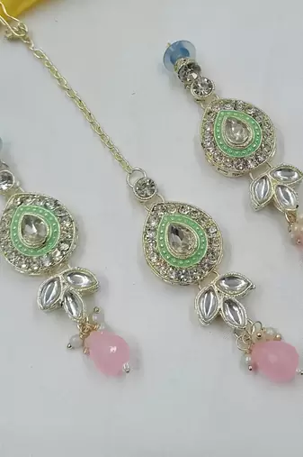Pink pista set with earrings & maang tikka | kundan & agate stone | lekar gold plating