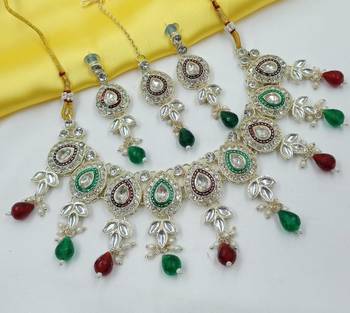Maroon green set with earrings & maang tikka | kundan & agate stone | lekar gold plating 1