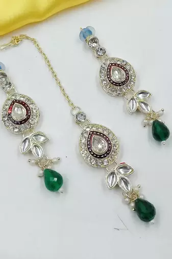 Maroon green set with earrings & maang tikka | kundan & agate stone | lekar gold plating