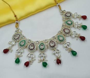 Maroon green set with earrings & maang tikka | kundan & agate stone | lekar gold plating 3