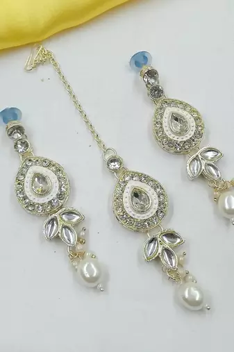 White necklace set with earrings & maang tikka | kundan & agate stone | lekar gold plating