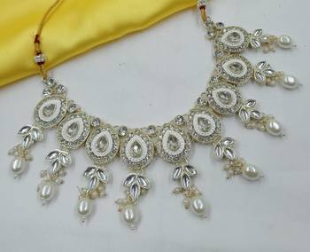 White necklace set with earrings & maang tikka | kundan & agate stone | lekar gold plating 3