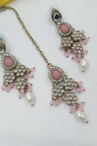 Beby pink color necklace set with earrings & maang tikka | kundan & agate stone | lekar gold plating