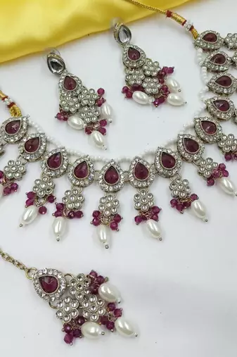 Majanta color necklace set with earrings & maang tikka | kundan & agate stone | lekar gold plating