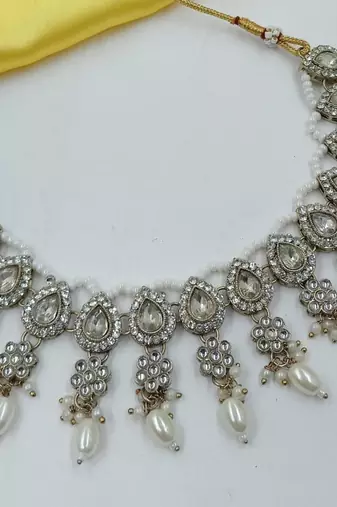 White color necklace set with earrings & maang tikka | kundan & agate stone | lekar gold plating