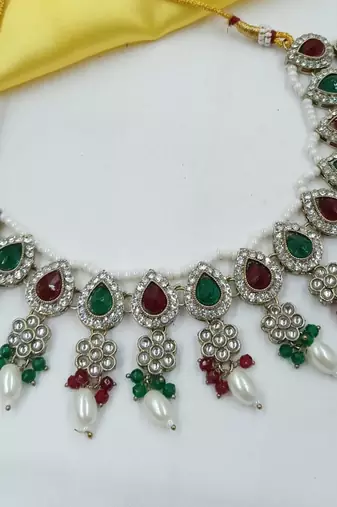 Maroon green color necklace set with earrings & maang tikka | kundan & agate stone | lekar gold plating