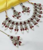 Maroon color necklace set with earrings & maang tikka | kundan & agate stone | lekar gold plating