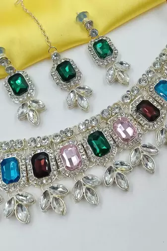 Multy color necklace set with earrings & maang tikka | kundan & agate stone | lekar gold plating