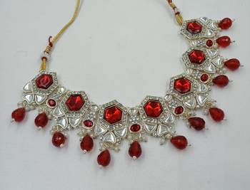 Maroon color necklace set with earrings & maang tikka | kundan & agate stone | lekar gold plating 3