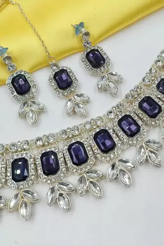 Purple color necklace set with earrings & maang tikka | kundan & agate stone | lekar gold plating
