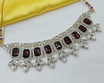 Majnat color necklace set with earrings & maang tikka | kundan & agate stone | lekar gold plating 3