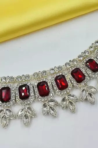 Maroon color necklace set with earrings & maang tikka | kundan & agate stone | lekar gold plating