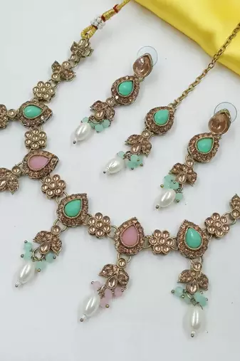 Pista pink color necklace set with earrings & maang tikka | kundan and agate stone | antique gold plating