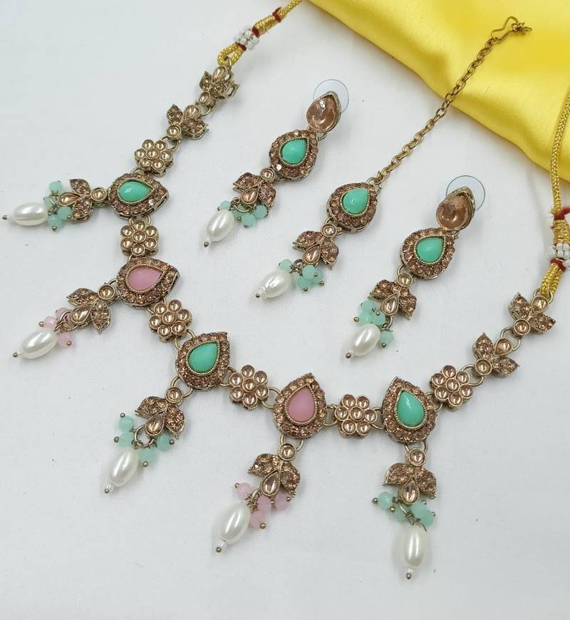 Pista pink color necklace set with earrings & maang tikka | kundan and agate stone | antique gold plating