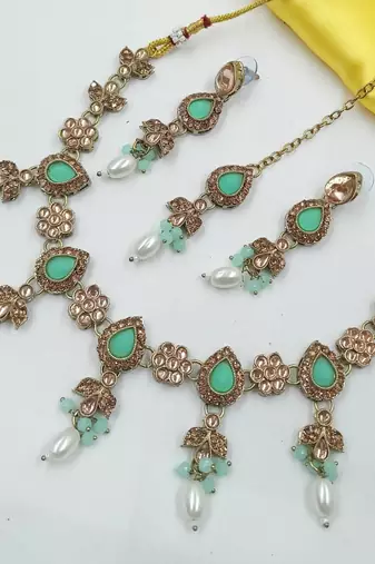 Pista color necklace set with earrings & maang tikka | kundan and agate stone | antique gold plating