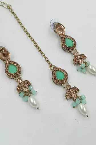 Pista color necklace set with earrings & maang tikka | kundan and agate stone | antique gold plating