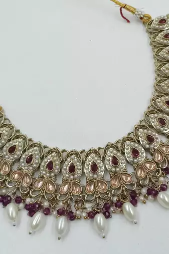 Majanta color necklace set with earrings & maang tikka | kundan and agate stone | antique gold plating