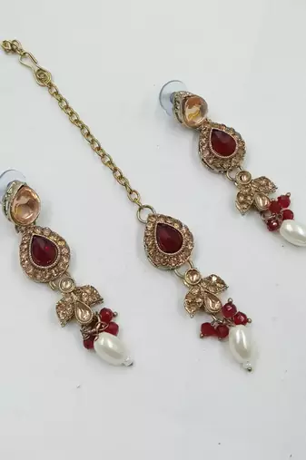 Maroon color necklace set with earrings & maang tikka | kundan and agate stone | antique gold plating