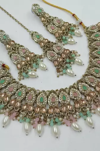 Pista pink color necklace set with earrings & maang tikka | kundan and agate stone | antique gold plating