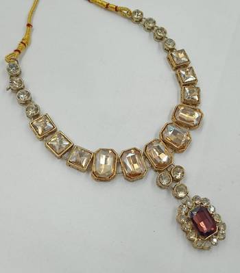 Magenta color necklace set with earrings & maang tikka | kundan and agate stone | antique gold plating 4