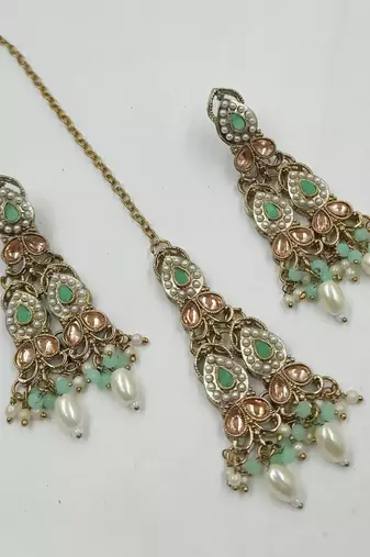 Pista color necklace set with earrings & maang tikka | kundan and agate stone | antique gold plating