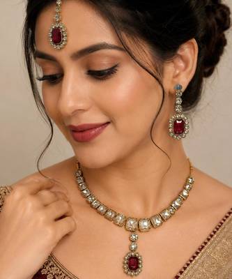 Maroon color necklace set with earrings & maang tikka | kundan and agate stone | antique gold plating 1