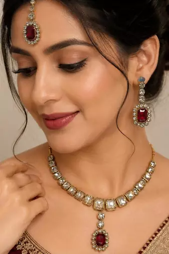 Maroon color necklace set with earrings & maang tikka | kundan and agate stone | antique gold plating