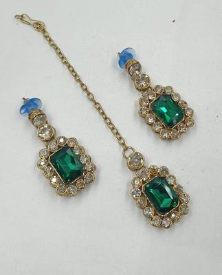 Green color necklace set with earrings & maang tikka | kundan and agate stone | antique gold plating 3