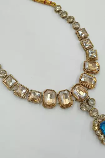 Firoza color necklace set with earrings & maang tikka | kundan and agate stone | antique gold plating