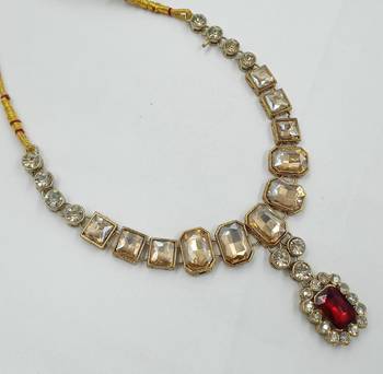 Maroon color necklace set with earrings & maang tikka | kundan and agate stone | antique gold plating 4