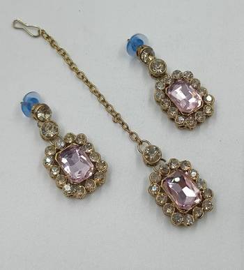 Baby pink color necklace set with earrings & maang tikka | kundan and agate stone | antique gold plating 4