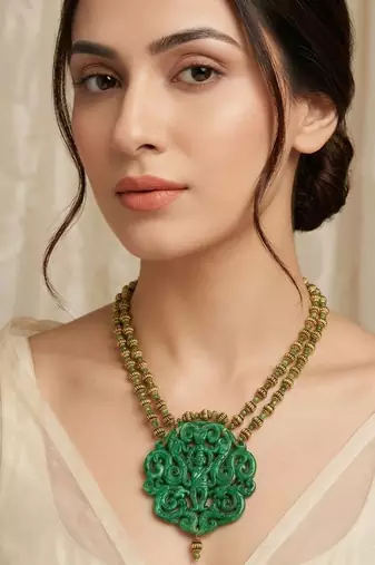 Green beaded traditional temple jewellery carved pendant necklace for women