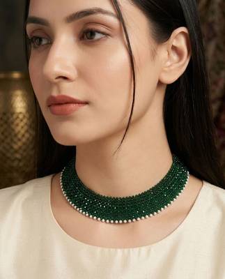 Green pearl border handmade chatai beaded necklace for women 1
