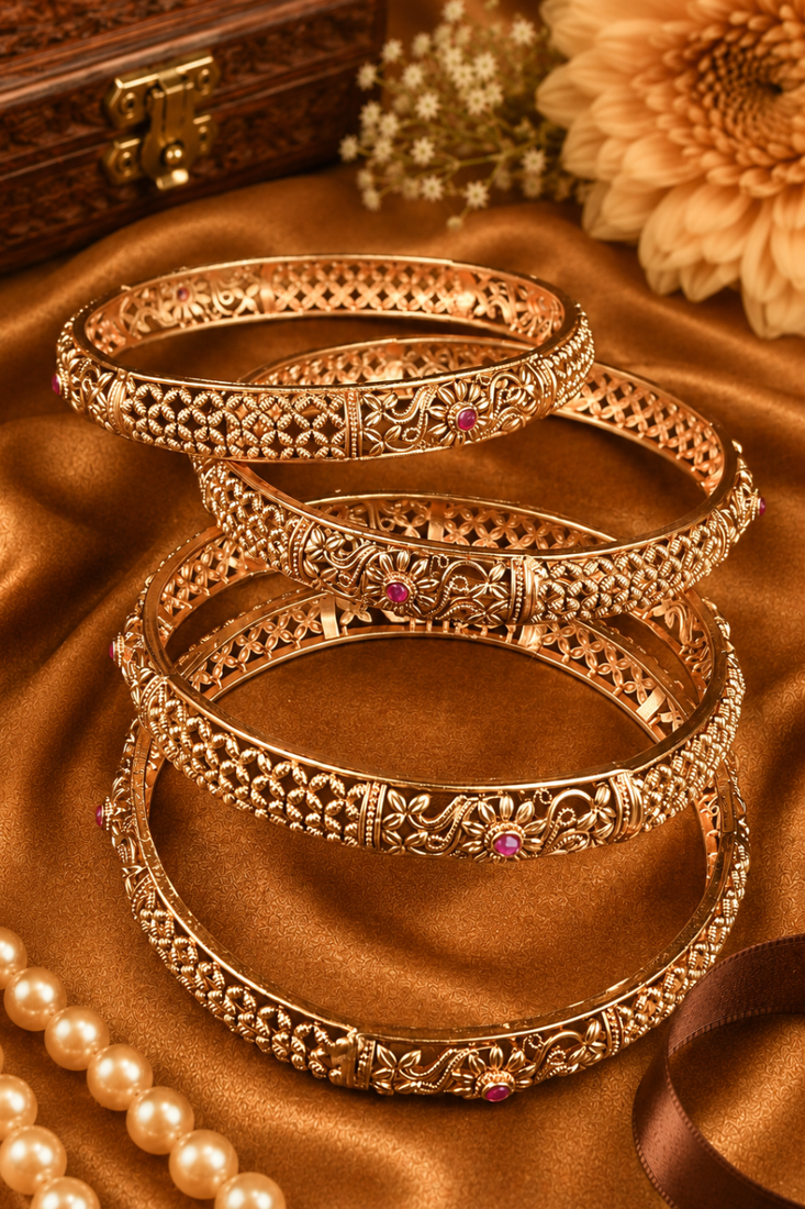 Heritage Floral Lattice Bangle