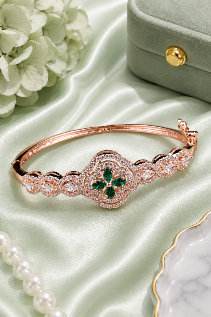 Rose gold finish emeraldia bracelet
