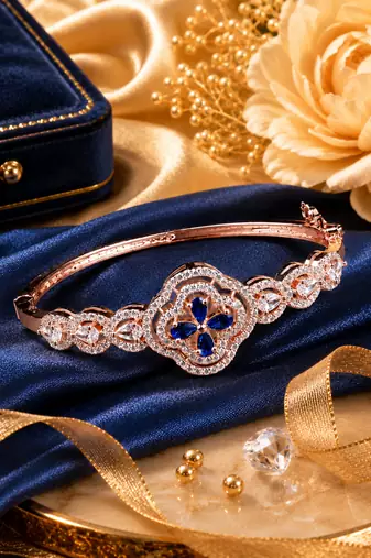 Rose gold finish oceanique bracelet