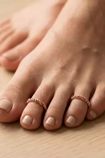 Pure copper adjutable toe ring for women