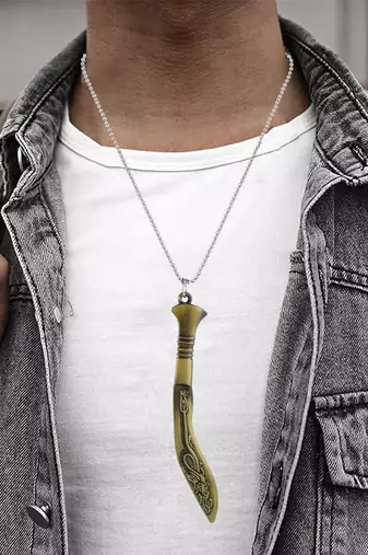 Brass lord of rings gurkha khukri design pendant for men women (3 color options)