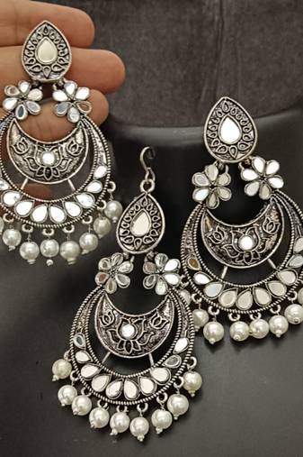 Silver replica mirror oxidixed pan shape earrings tikka set