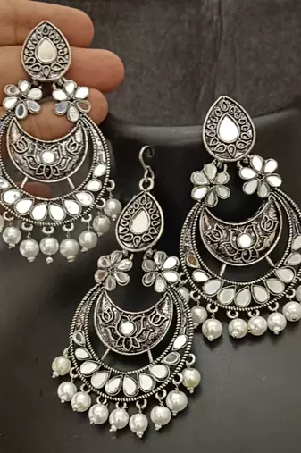 Silver replica mirror oxidixed pan shape earrings tikka set