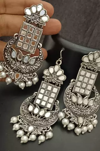 Silver replica mirror oxidixed rectangle shape earrings tikka set
