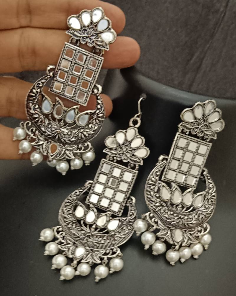 Silver replica mirror oxidixed rectangle shape earrings tikka set
