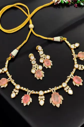Royal peach and pink kundan floral necklace set with matching earrings for women