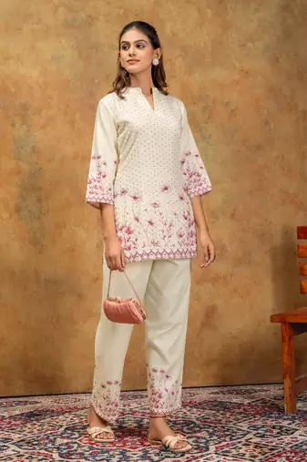 White & pink floral printed cotton co-ord set for women