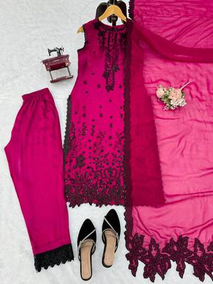 Pink roman silk embroidered suit set with pant & dupatta 4