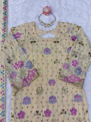 Crem vichitra silk embroidered kurti palazzo set with dupatta 4