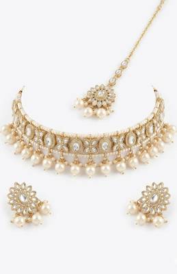 Royal kundan & pearl choker set 2