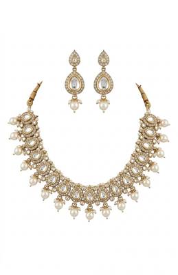 Classic kundan & pearl heritage set 2