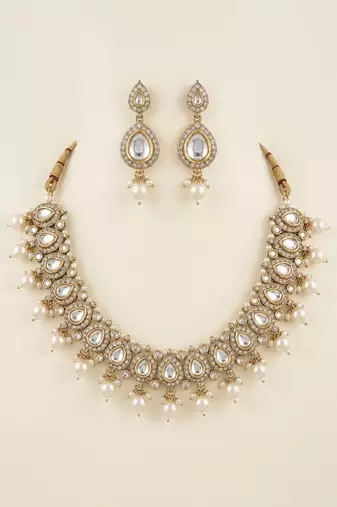 Classic kundan & pearl heritage set